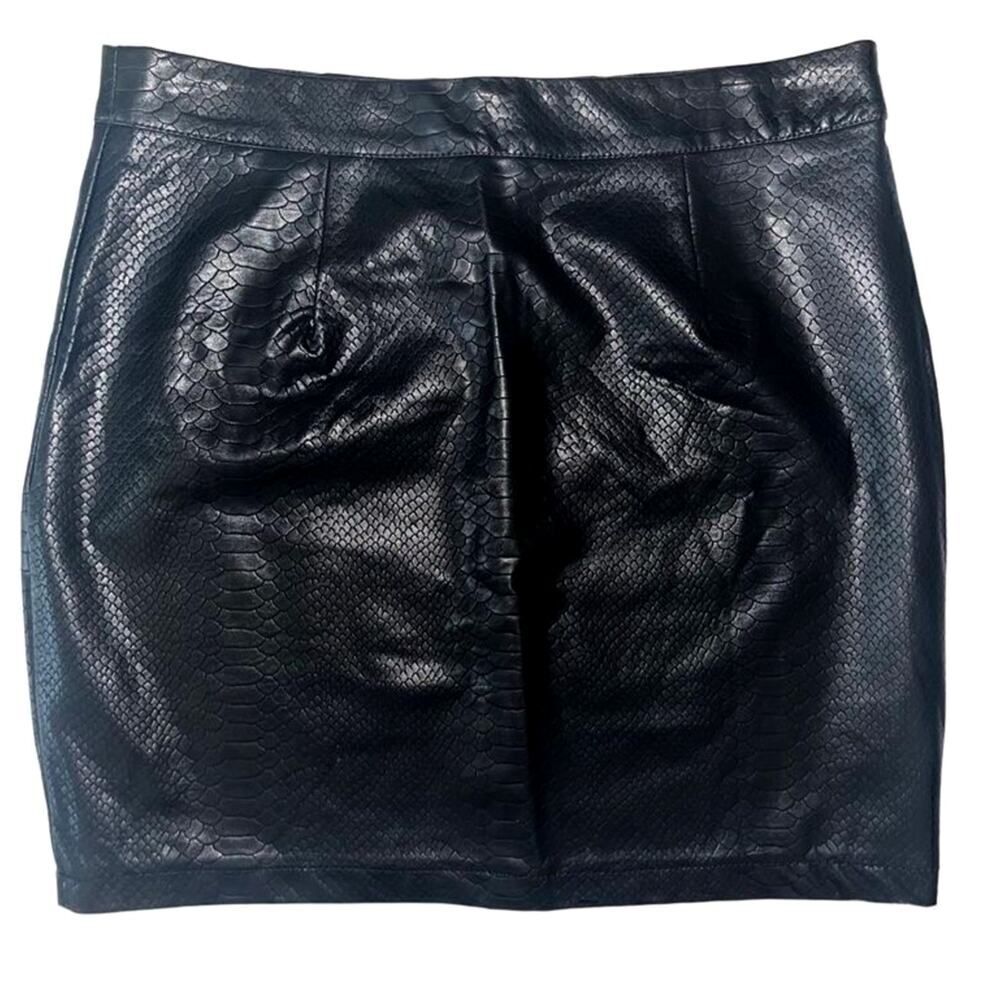Stella Luce medium short faux snake skin leather skirt‎